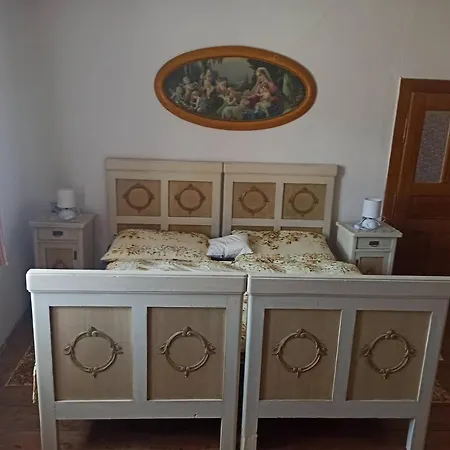 Apartman Menany