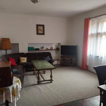 Apartman Menany
