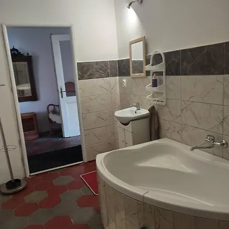 Apartman Menany * Menany