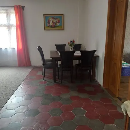 Apartman Menany Menany